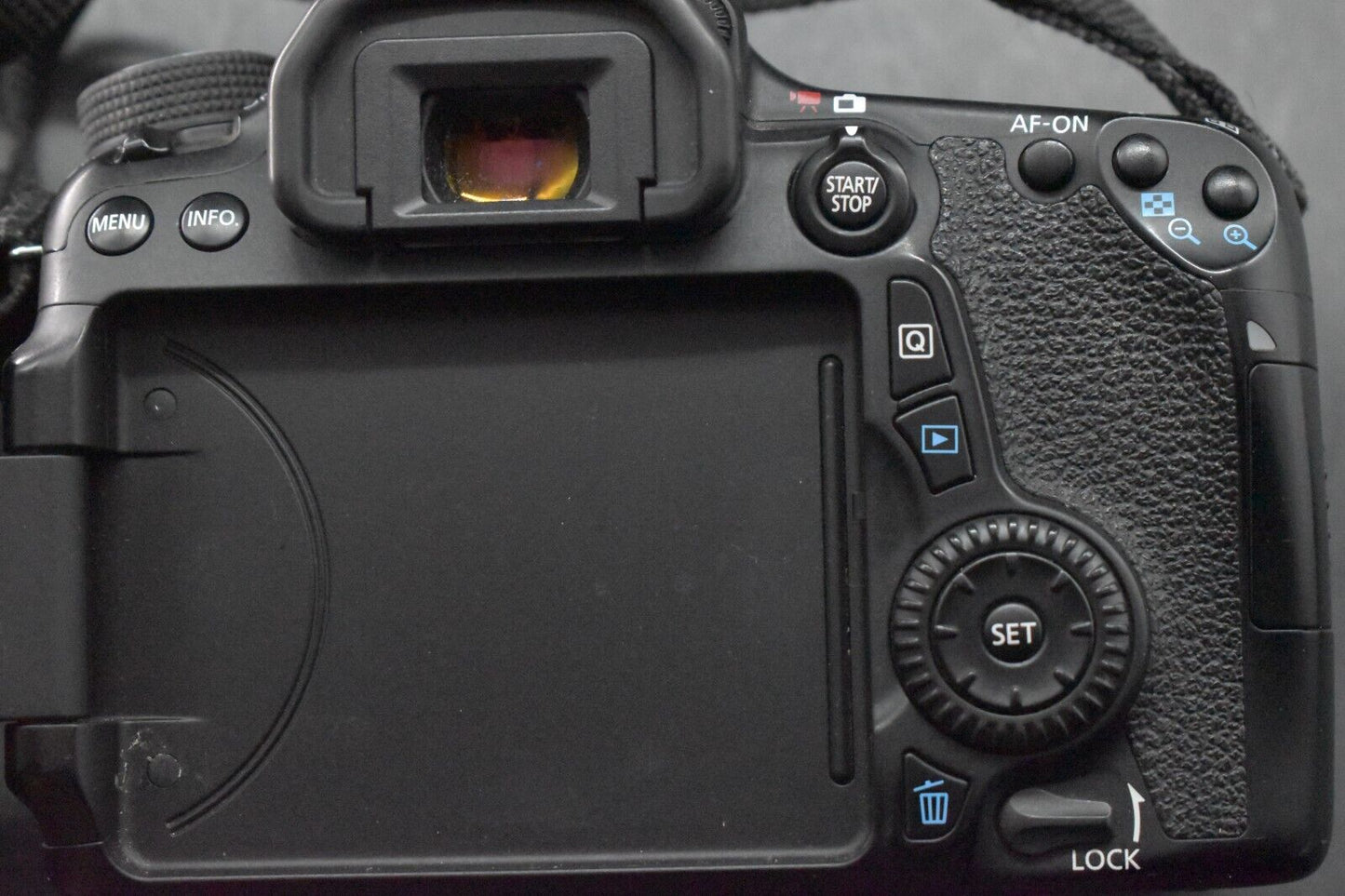 2 Lenses! Canon Eos Kiss X7 18-55mm & 55-250mm DSLR Camera Black From Japan 4651