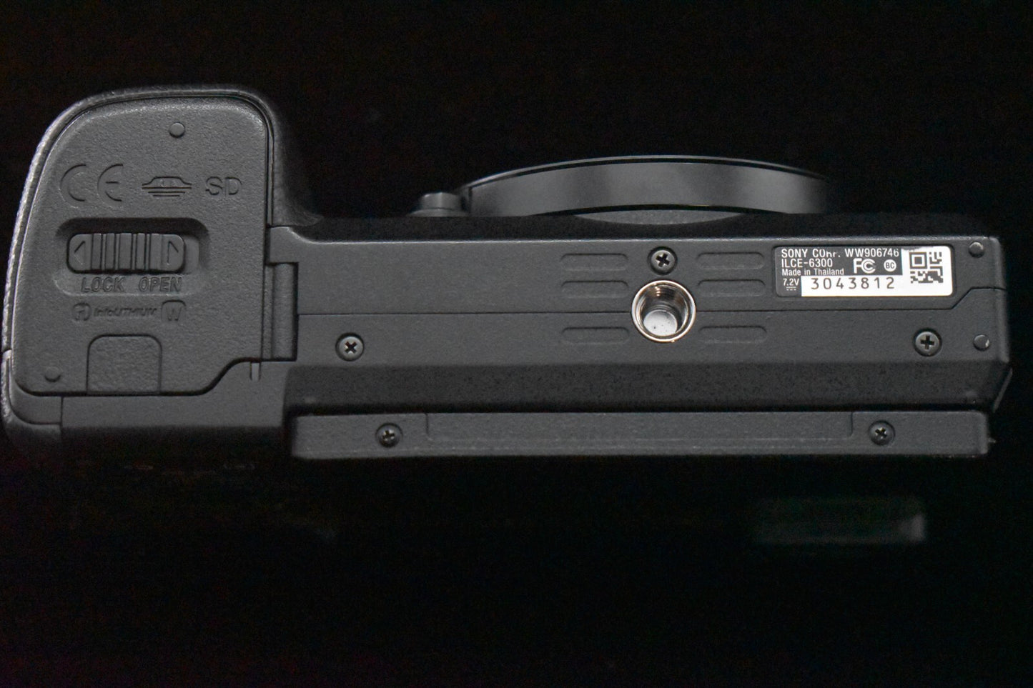 [1 Yr Warranty] Sony Alpha a6300 Mirrorless Digital Camera E 16-50mm Black 6778