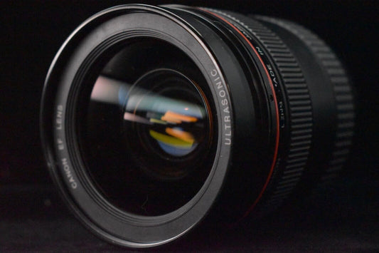 Canon EF 28-70mm f/2.8 L USM AF Lens For EOS EF Mount Used [MINT-] 5365