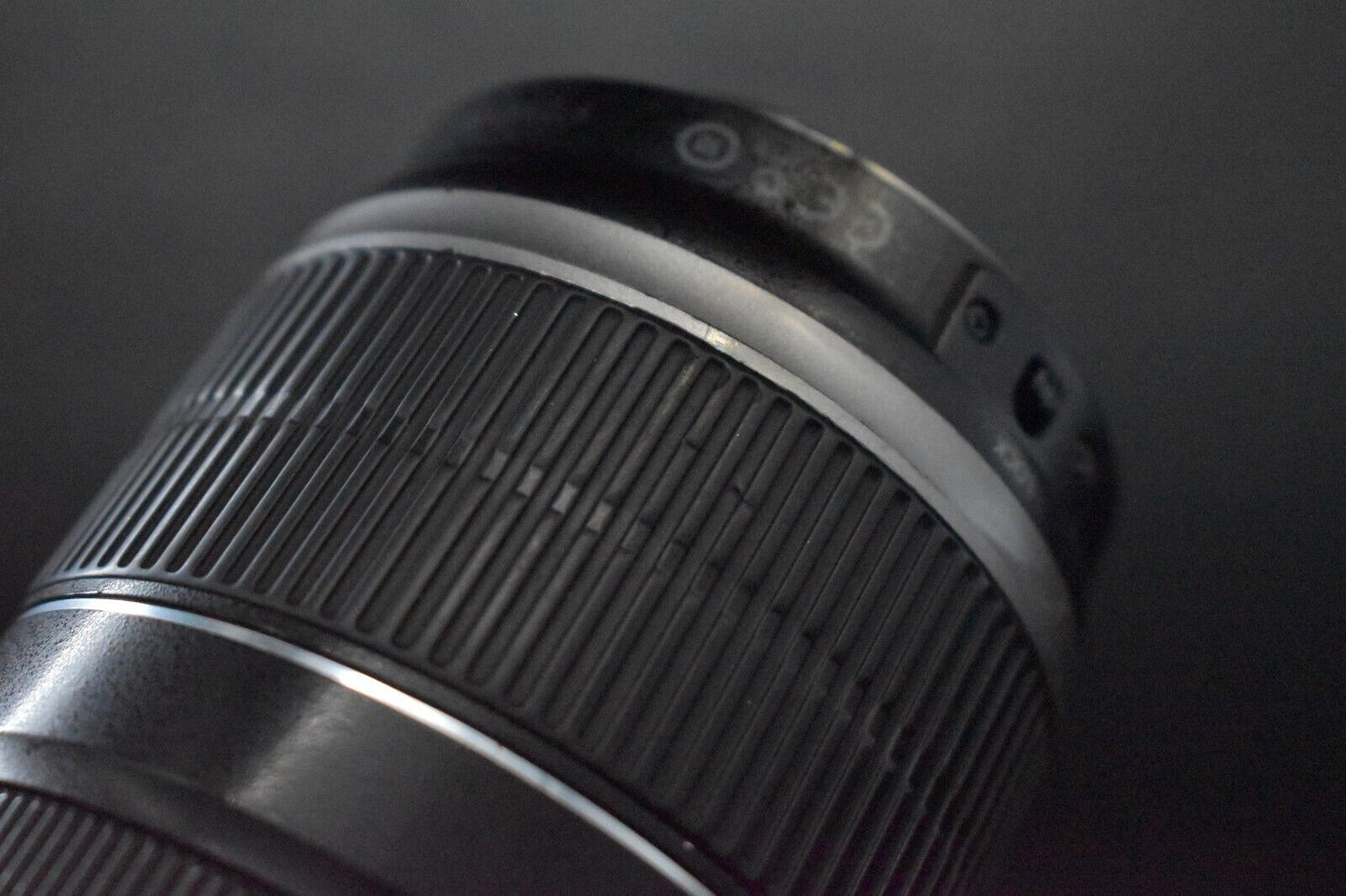 Objectif AF zoom grand angle Canon EF-S 18-200 mm f/3,5-5,6 IS du JAPON [COMM...