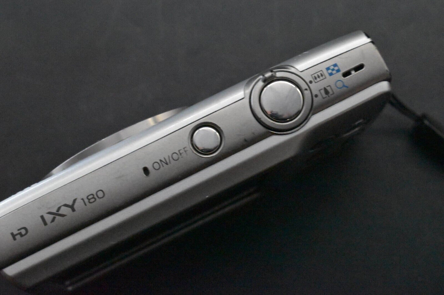 Canon IXY 180 PowerShot ELPH 180 20MP Digital Camera Silver [NEAR MINT] 5480
