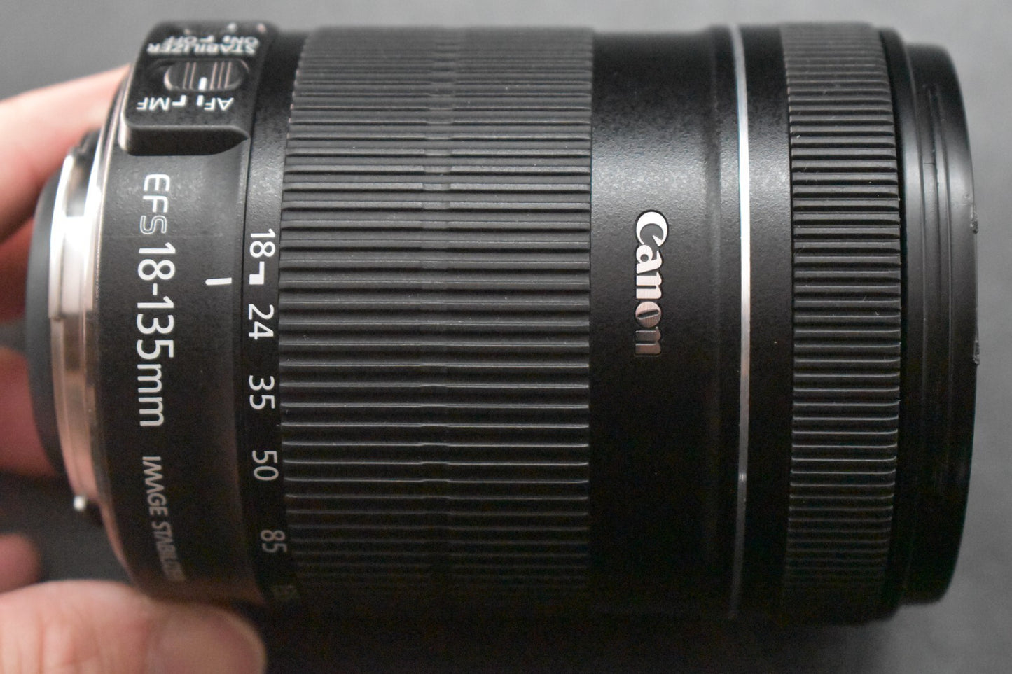 [1 Yr Warranty] Canon EF-S 18-135mm f/3.5-5.6 IS Standard Zoom Lens Japan 6581