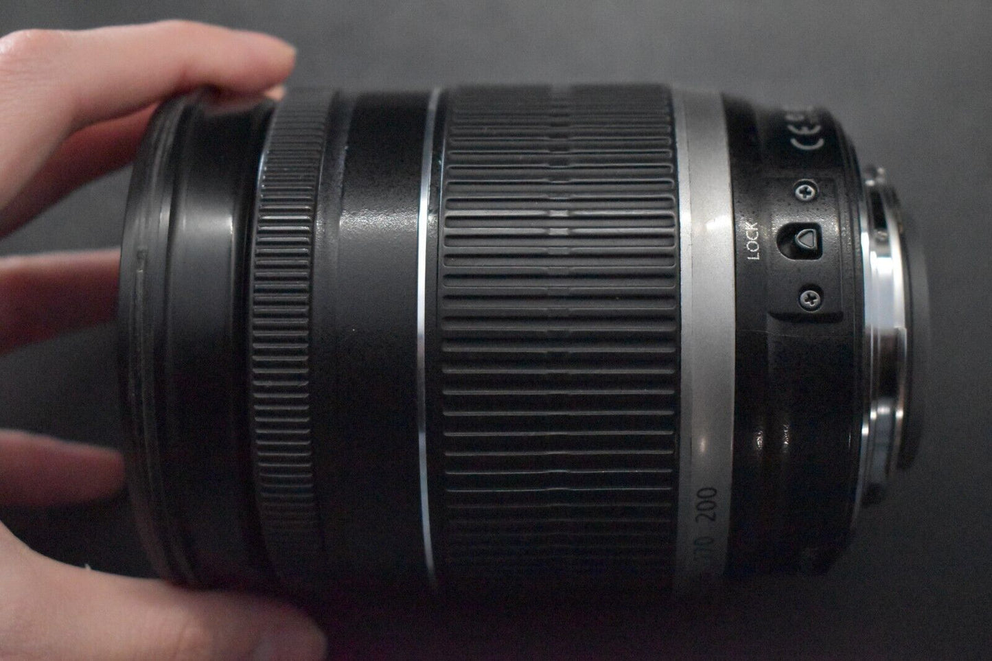 Objectif AF zoom grand angle Canon EF-S 18-200 mm f/3,5-5,6 IS du JAPON [COMM...