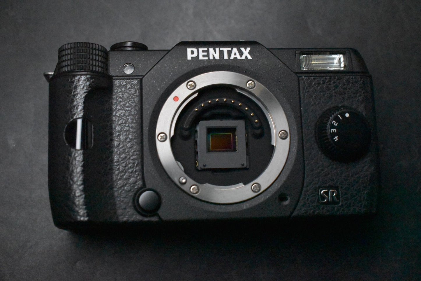 [1 Yr warranty] PENTAX Q10 Mirrorless Digital Camera Black with Lens 6219