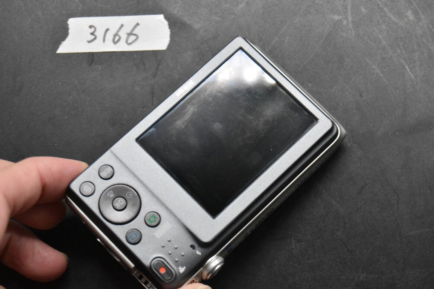 Nikon Coolpix S3600 Silver 20.1MP Compact Digital Camera Japan 【NEAR MINT】 #3166