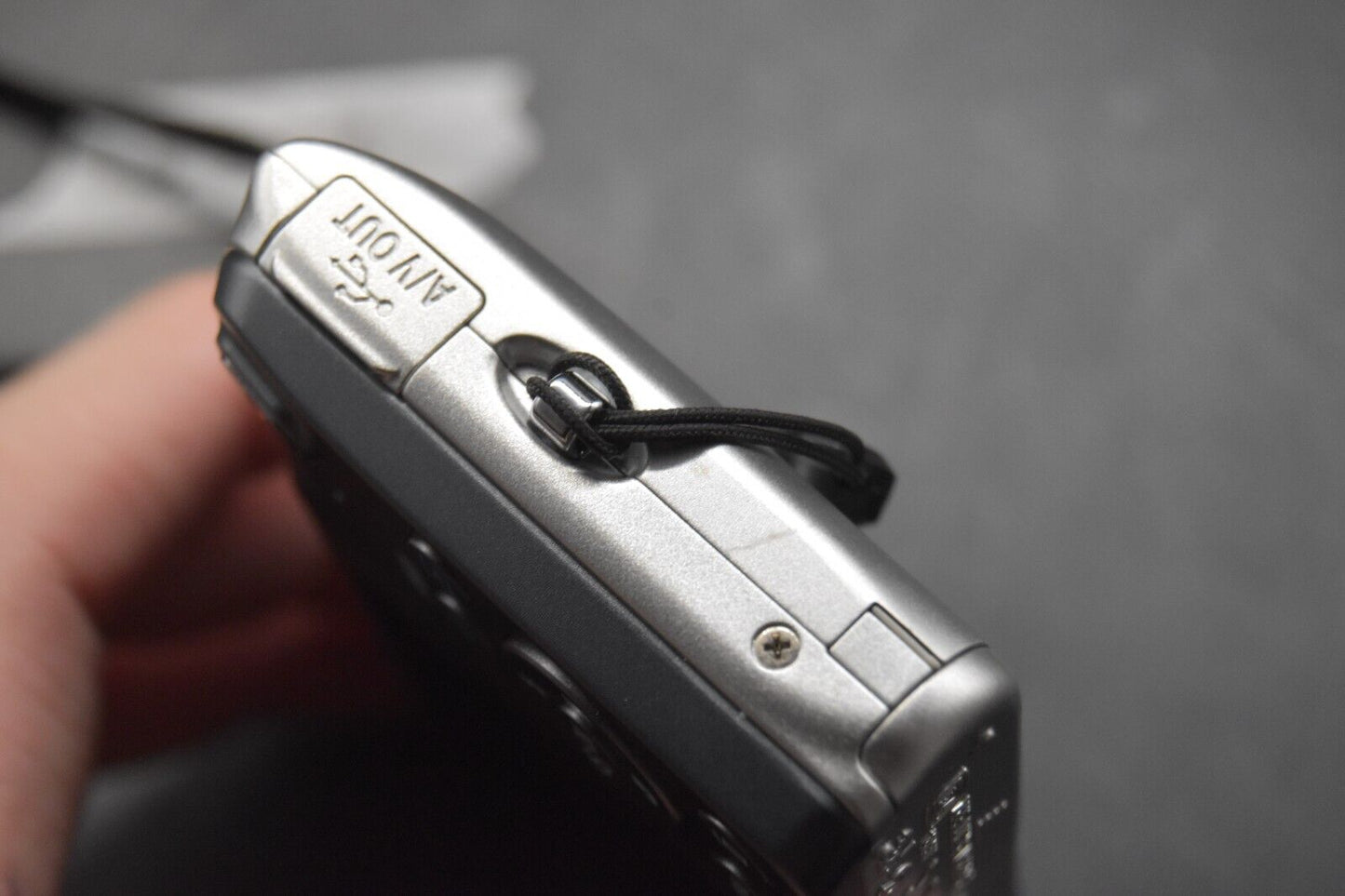 Nikon COOLPIX S3500 Silber 20,0 MP Kompakt-Digitalkamera aus JAPAN 【NEUWERTIG...