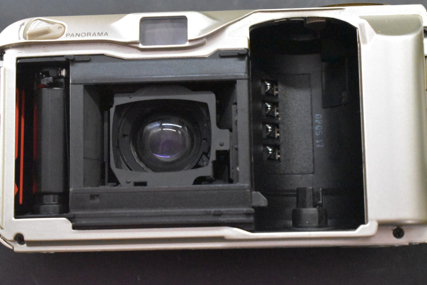 [1 Yr Warranty] Olympus μ mju II 35mm F2.8 Point & Shoot Film Camera Japan 6374