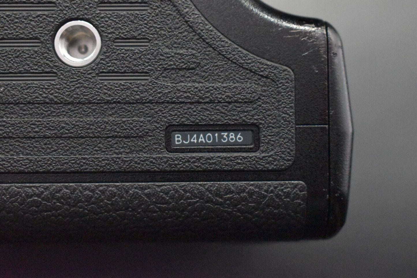 [1 Yr warranty] Olympus OM-D E-M1X 20.4MP Digital SLR Camera 5807
