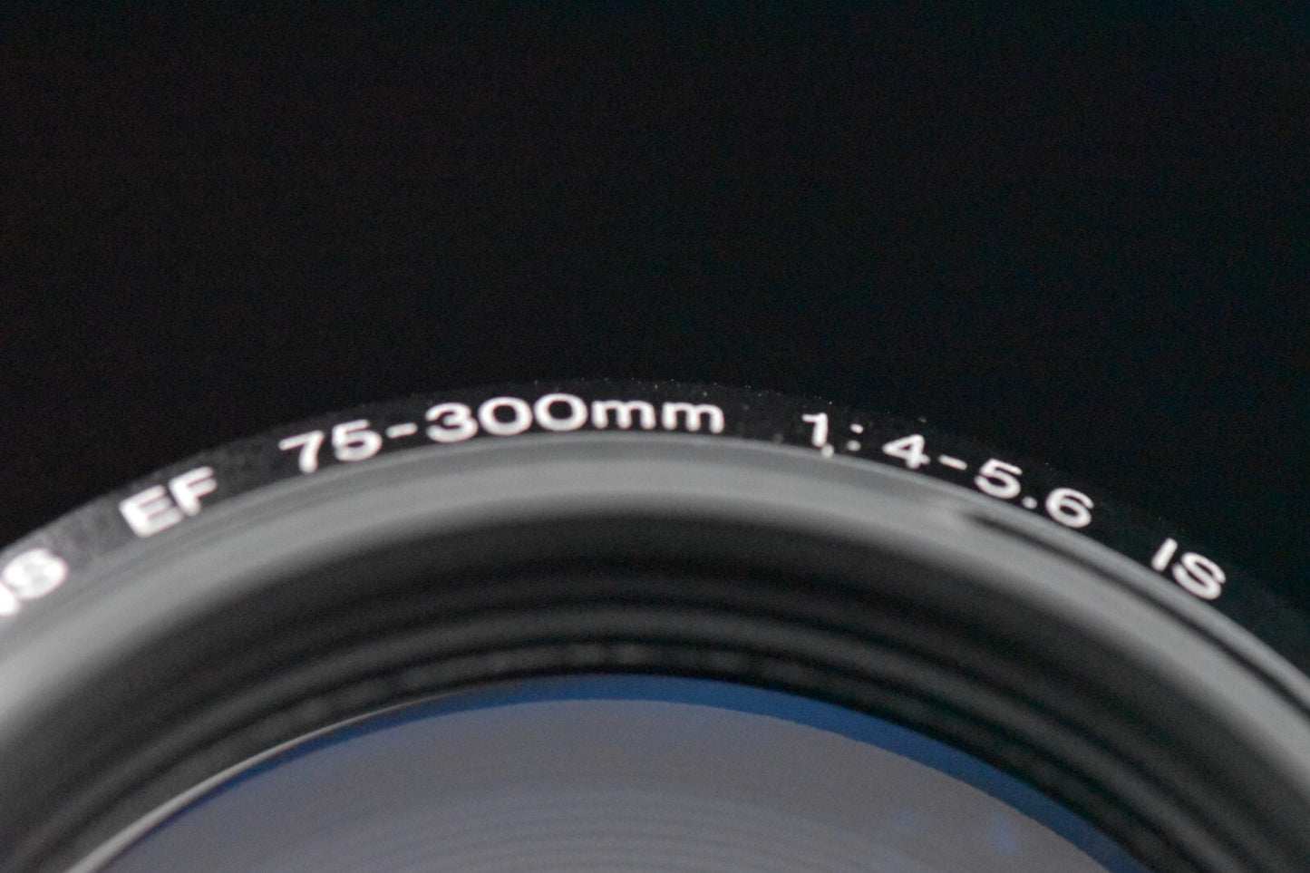 [1 Yr Warranty] Canon EF 75-300mm f/4-5.6 IS USM Telephoto Zoom Lens 6828