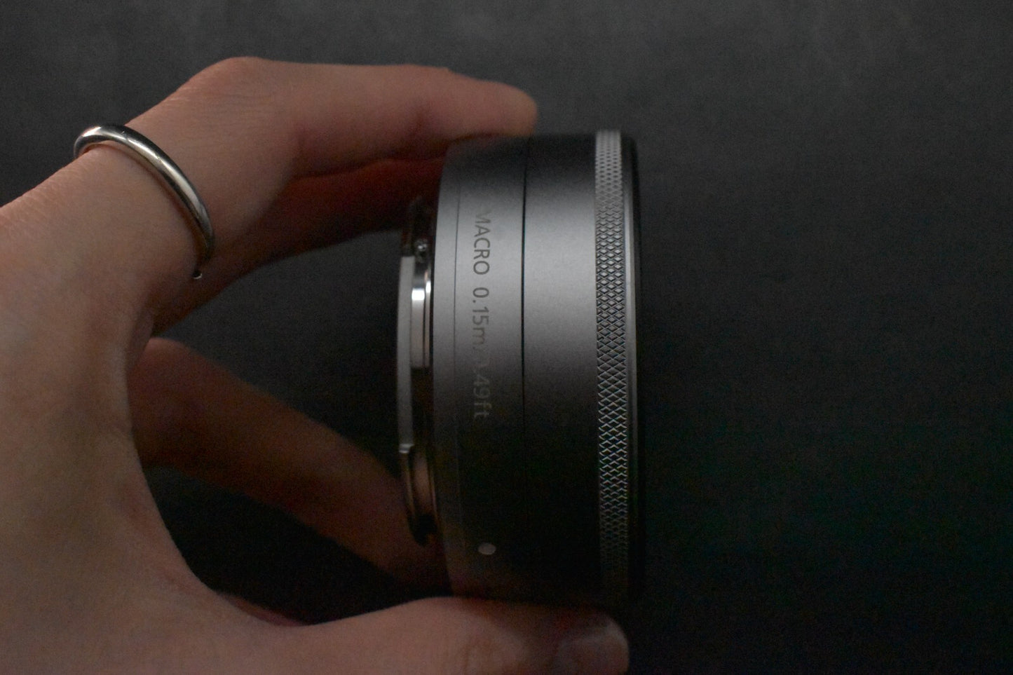 [1 Yr Warranty] Canon EF-M 22mm f/2 STM Lens for EOS M EF-M Mount Silver 6461