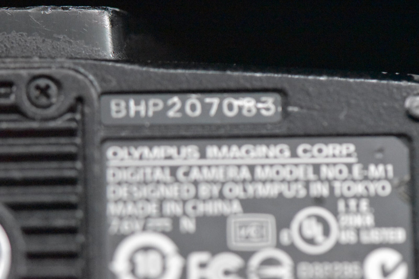 [1 Yr Warranty] Olympus OM-D E-M1 Digital Camera Black Body From JAPAN 6798