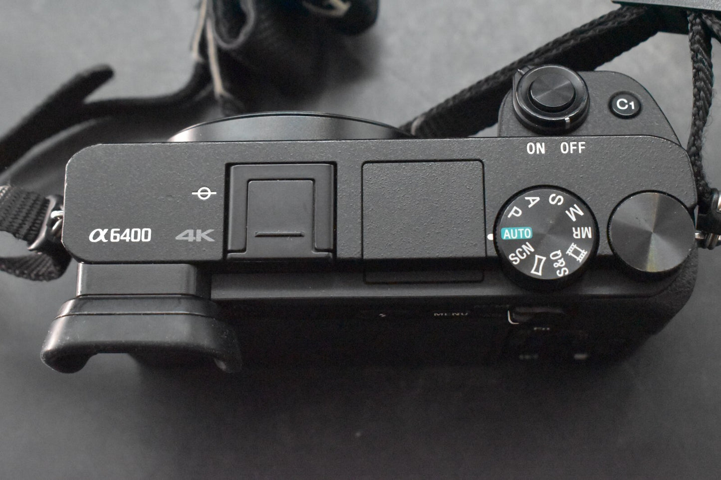 [1 Yr Warranty] Sony Alpha A6400 Mirrorless Digital Camera with lens Black 6446