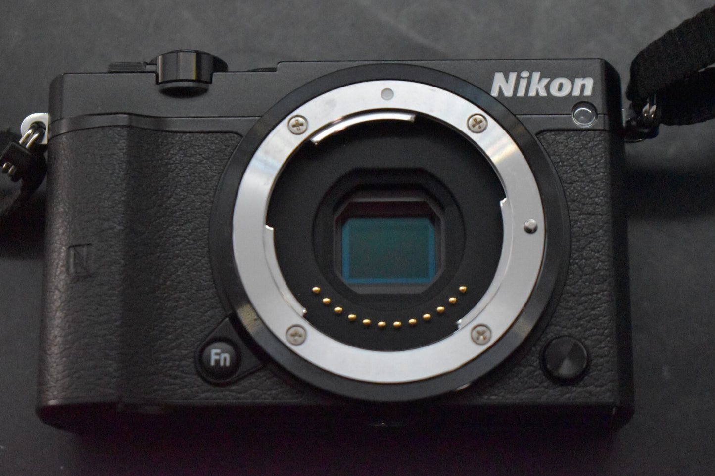 [1 Yr warranty] Nikon 1 J5 DSLR Mirrorless Digital Camera with Lens Black 6412
