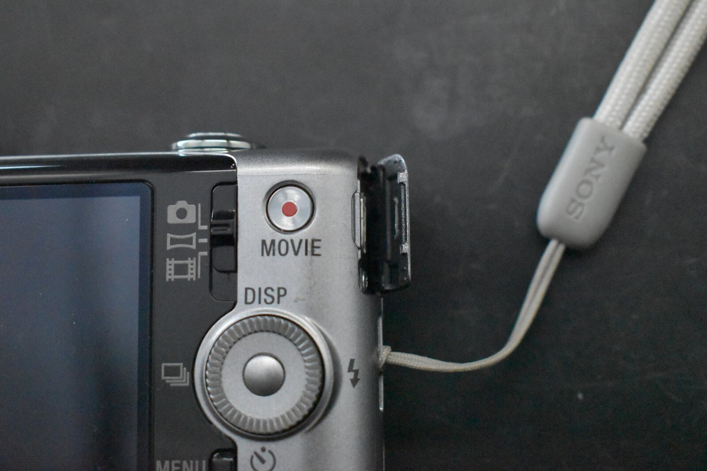 [1 Yr Warranty] SONY Cybershot DSC-WX200 Digital Camera 18.2MP Silver JAPAN 6262
