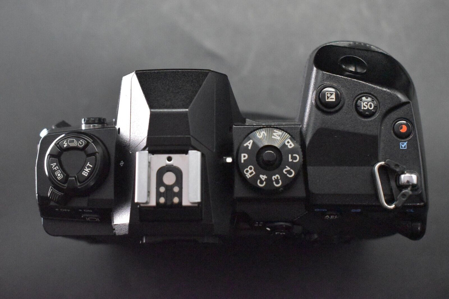 [1 Yr warranty] Olympus OM-D E-M1X 20.4MP Digital SLR Camera 5807