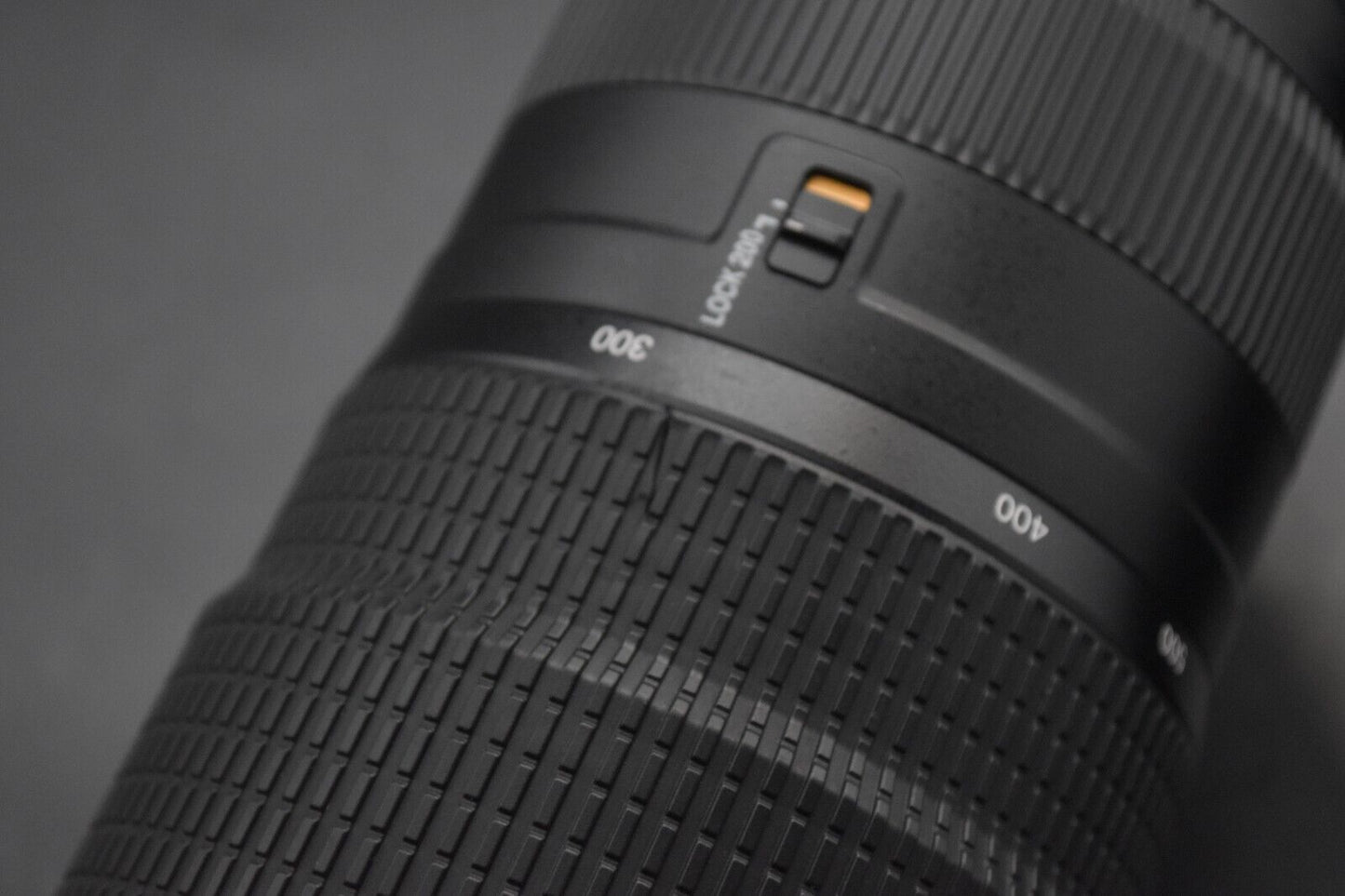 Nikon AF-S 200-500mm f/5.6 E ED VR Zoom Nikkor Lens JAPAN [ALMOST MINT] 4101