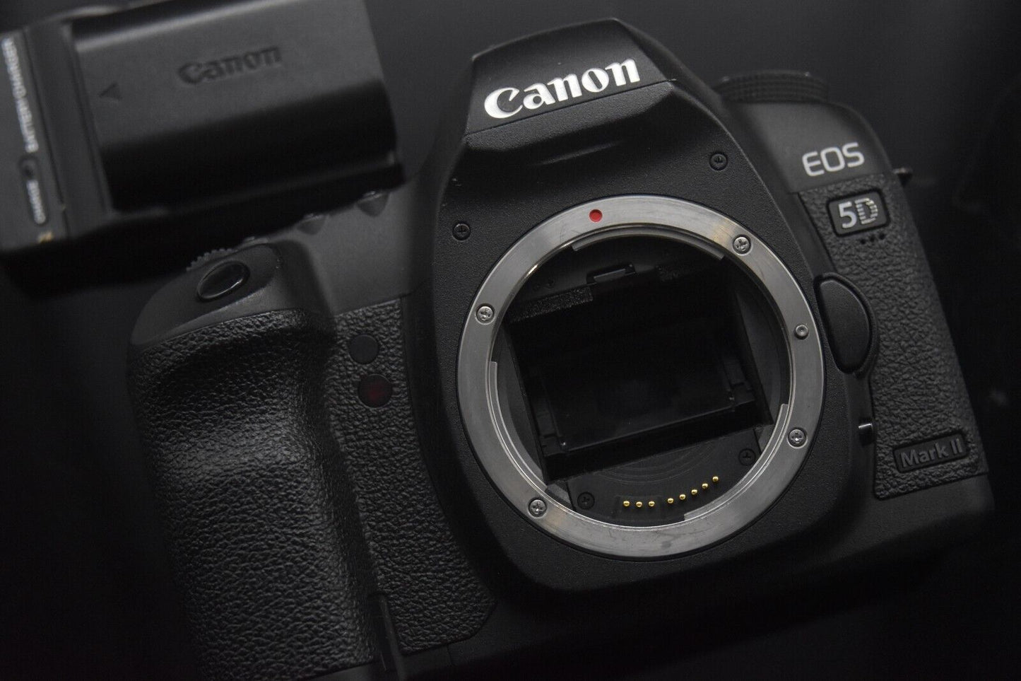 Canon EOS 5D Mark II DSLR Full Frame Video Camera Black [N MINT SC66276] 5333