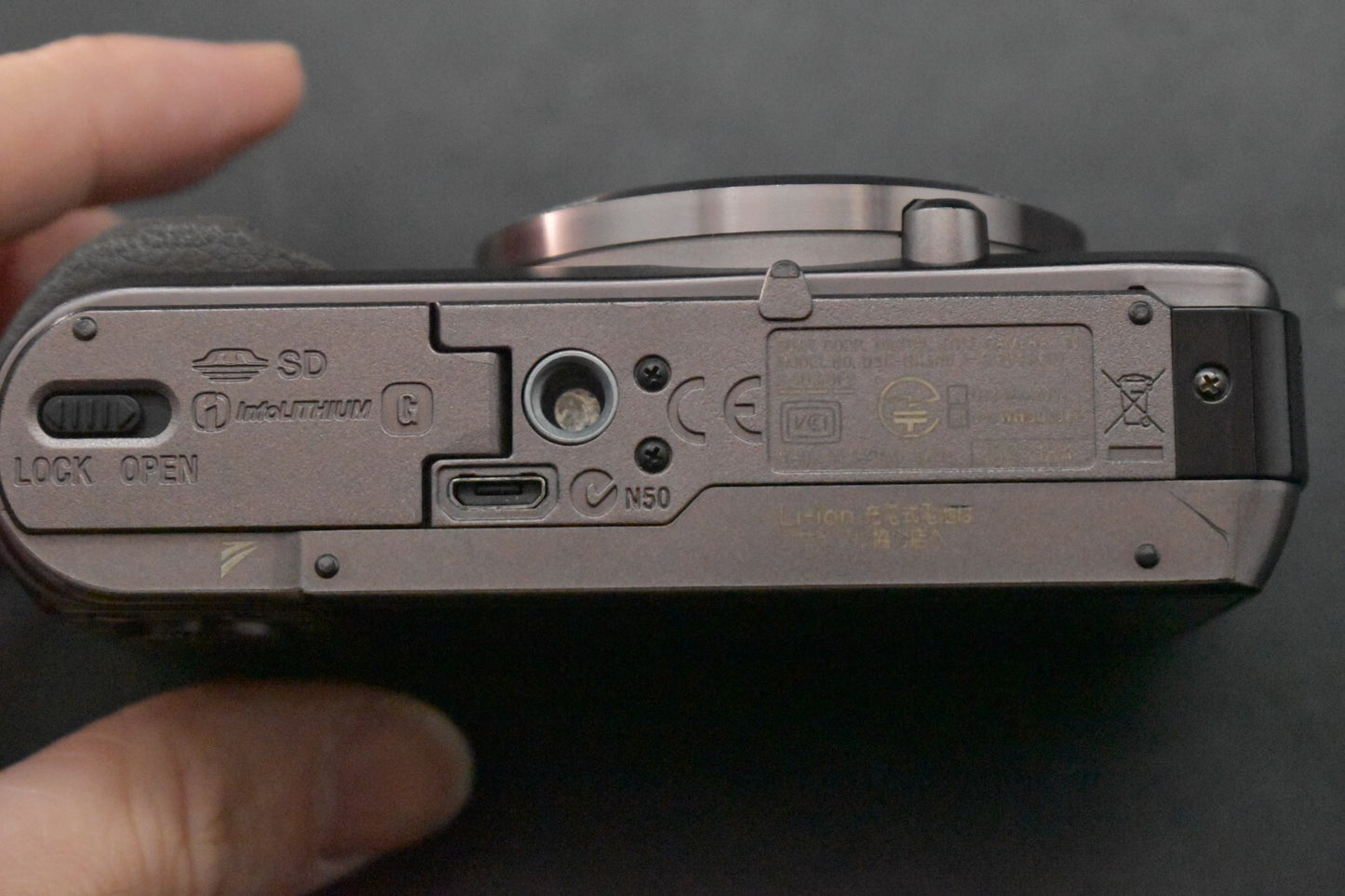 [1Yr Warranty] Sony Cyber-shot DSC-HX30V Brown 18MP 20x Zoom Digital Camera 6279