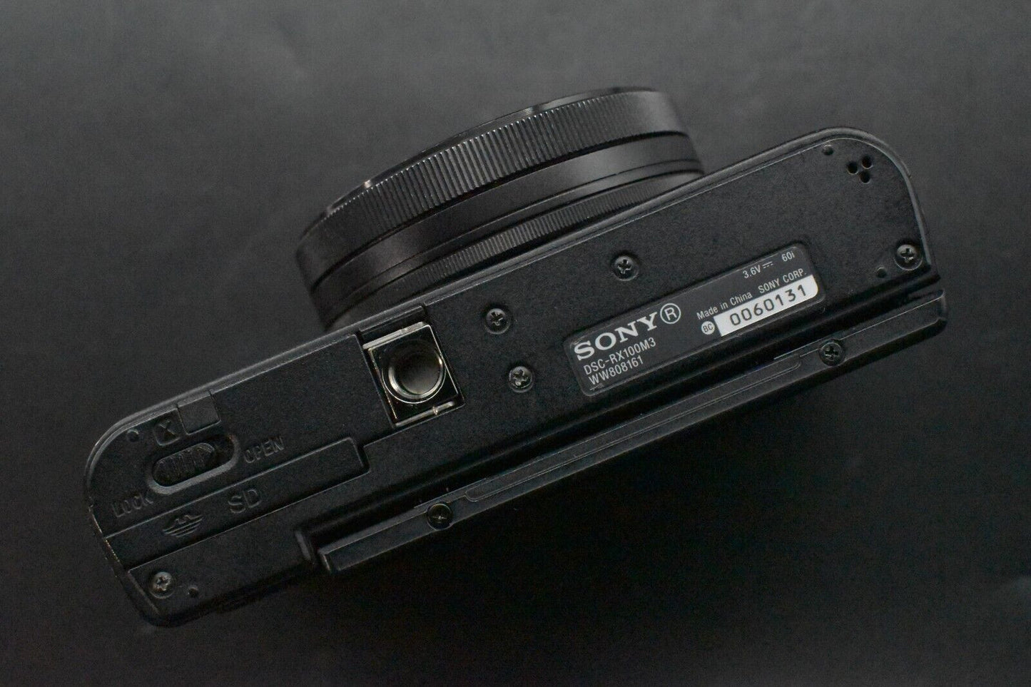 [1 Yr Warranty] Sony CyberShot DSC-RX100 III M3 Point Shoot Digital Camera 6819
