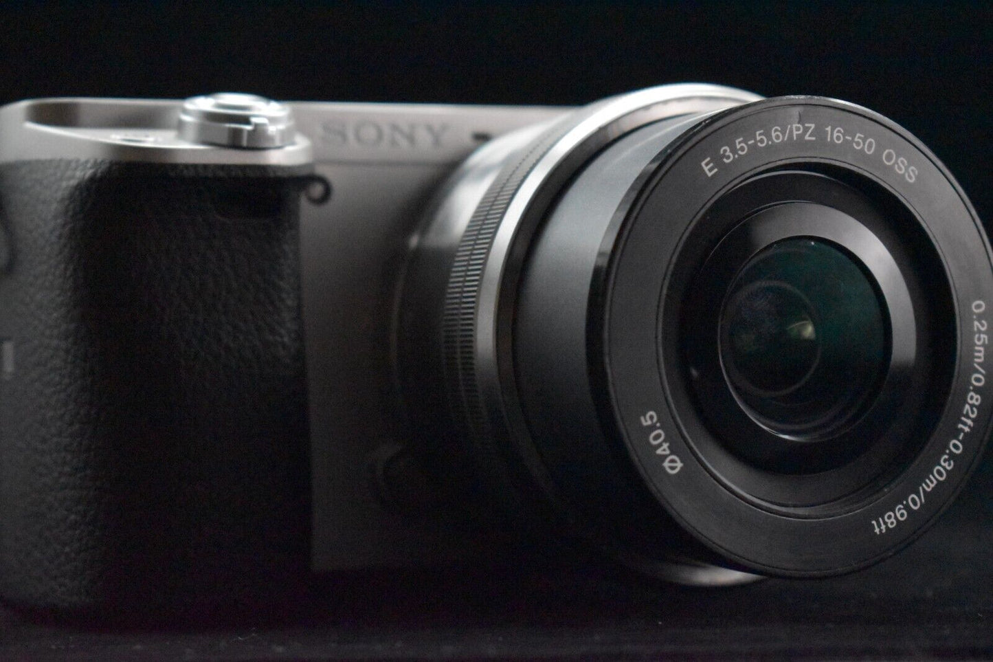 Sony alpha a6000 Digital Mirrorless Camera with Lens Silver [N MINT] 5368-5371