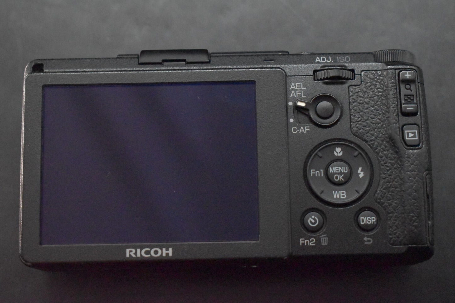 [1 Yr warranty] RICOH GR II 16.2 MP Compact Digital Video Camera 6571