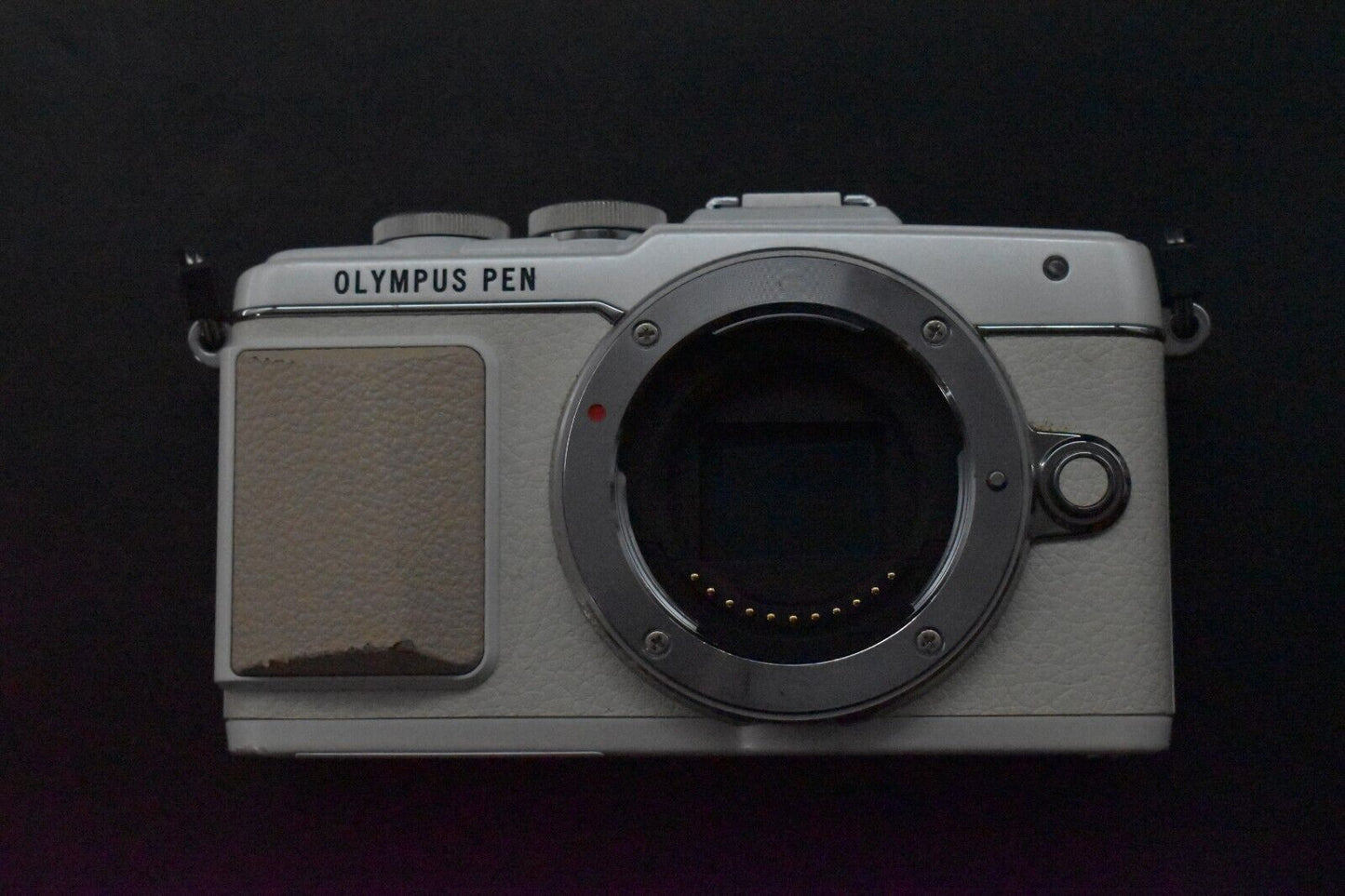Olympus PEN E-PL7 Digital Camera White with 14-42mm Lens [NEAR MINT SC7701] 5208