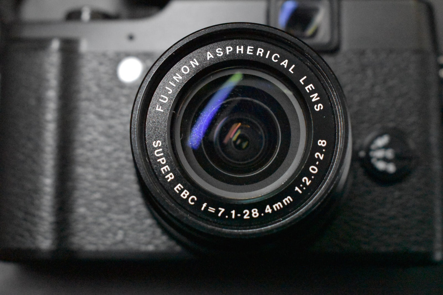 [1 Yr Warranty] Fujifilm X10 Black pPoint and Shoot Compact Digital Camera 6284