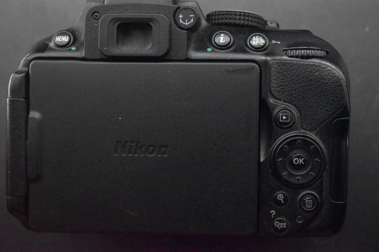 Nikon D5300 24.2 MP DSLR Camera w/ 18-55 mm Lens JAPAN [N MINT SC 27%] 5413
