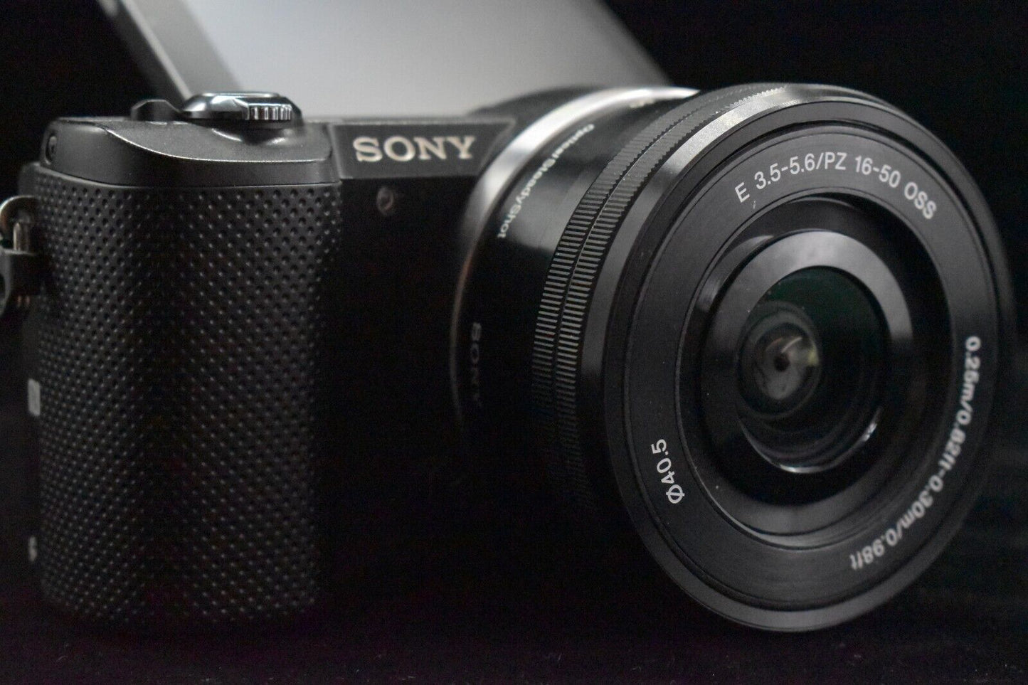 [1 Yr warranty] Sony Alpha a5000 Mirrorless Digital Camera with Lens Black 6500