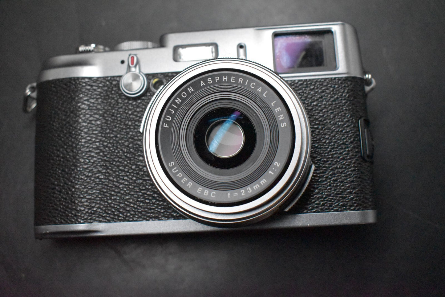 [1 Yr Warranty] Fujifilm X100 FinePix X Series 12.3MP Silver Digital Camera 6531