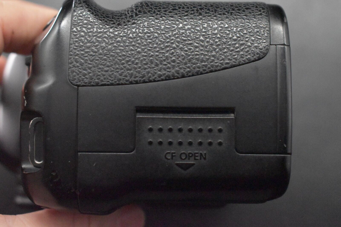 Canon EOS 5D Digital SLR Full Frame Camera Body Only [N MINT SC4857] 5422