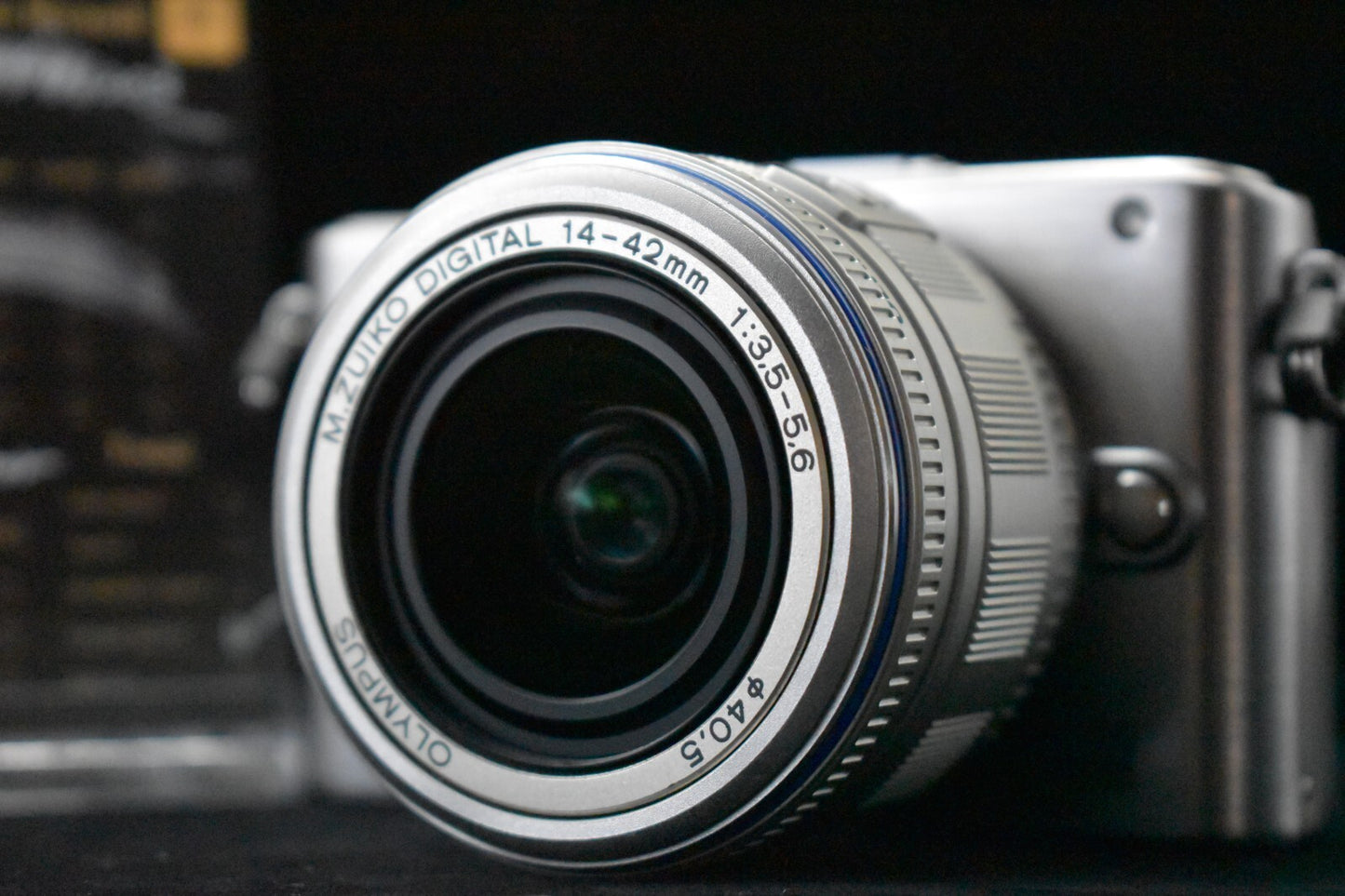 [1 Yr Warranty] Olympus PEN Lite E-PL3 Silver 12.3 MP with Lens From Japan 6357