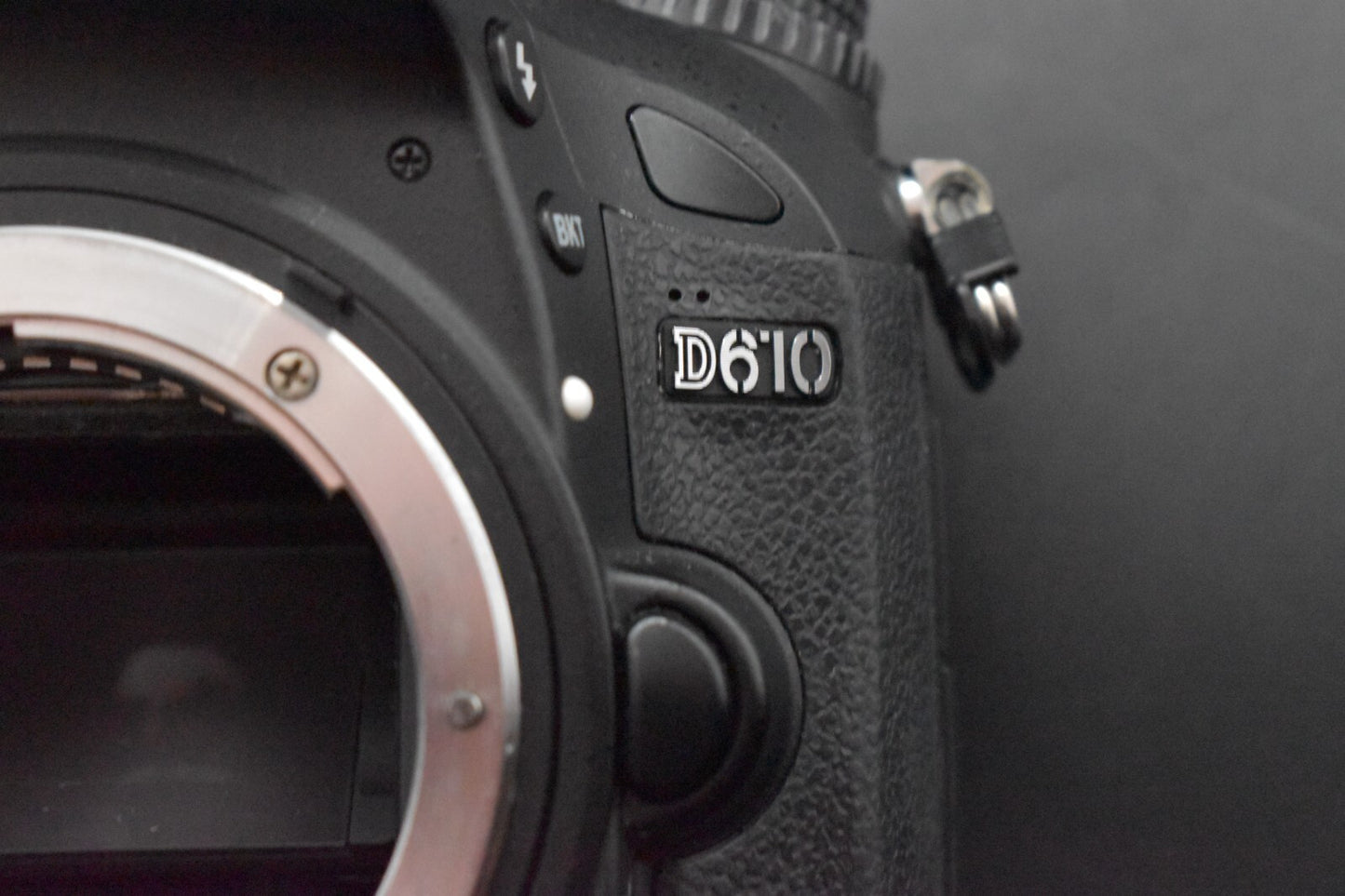 [1 Yr warranty] Nikon D610 DSLR Digital SLR Full Frame Camera Used 6328