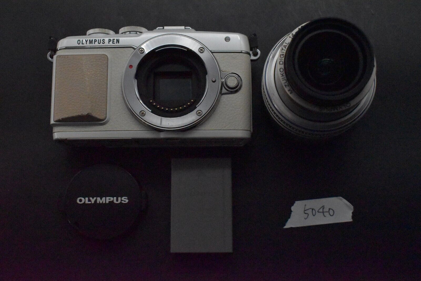 Olympus PEN E-PL7 Digital Camera White with 14-42mm Lens [NEAR MINT SC7701] 5208