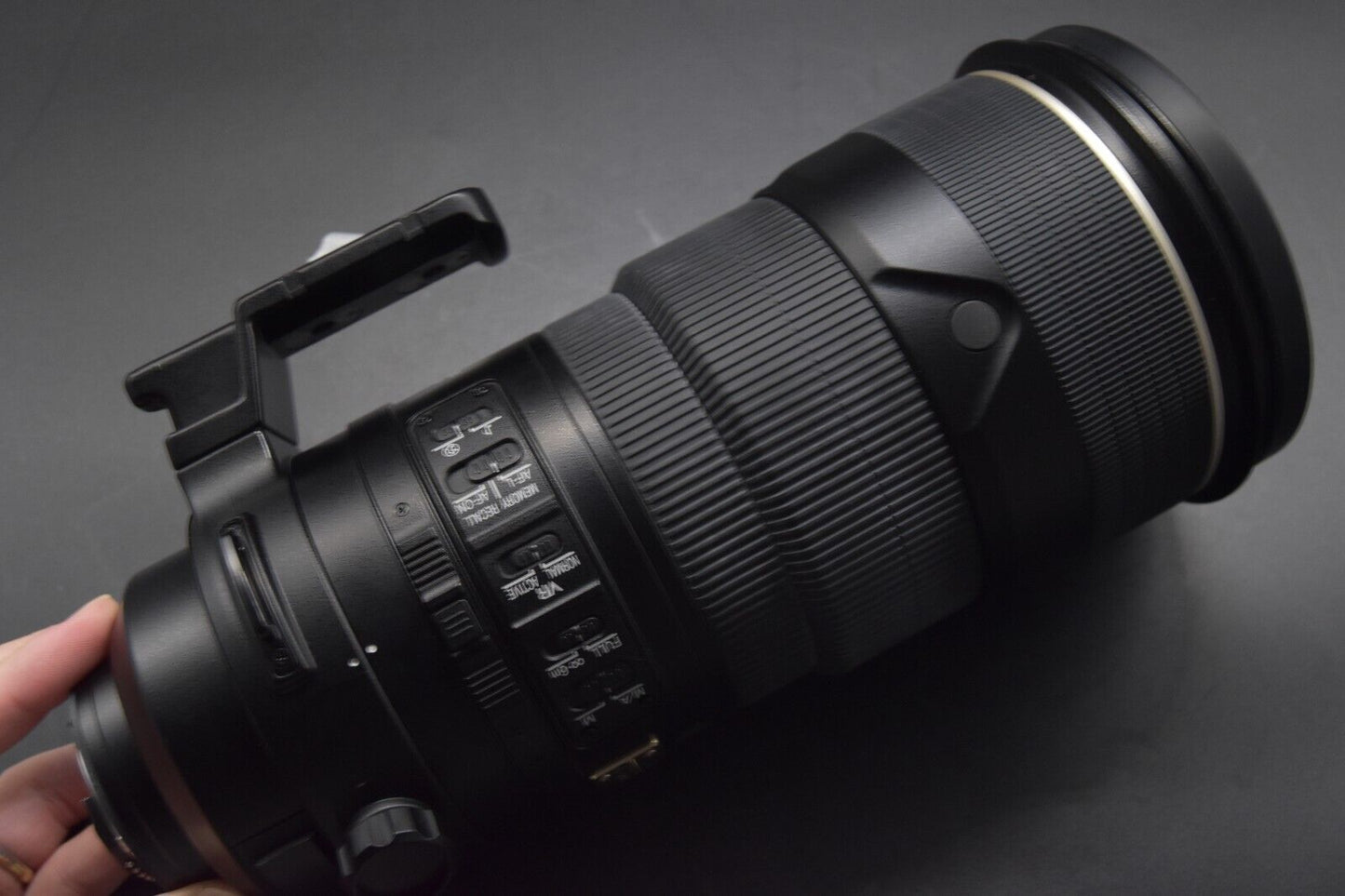 Nikon Nikkor AF-S 300mm f/2.8 G ED VR Telephoto Lens From JAPAN 【MINT-】 #3298