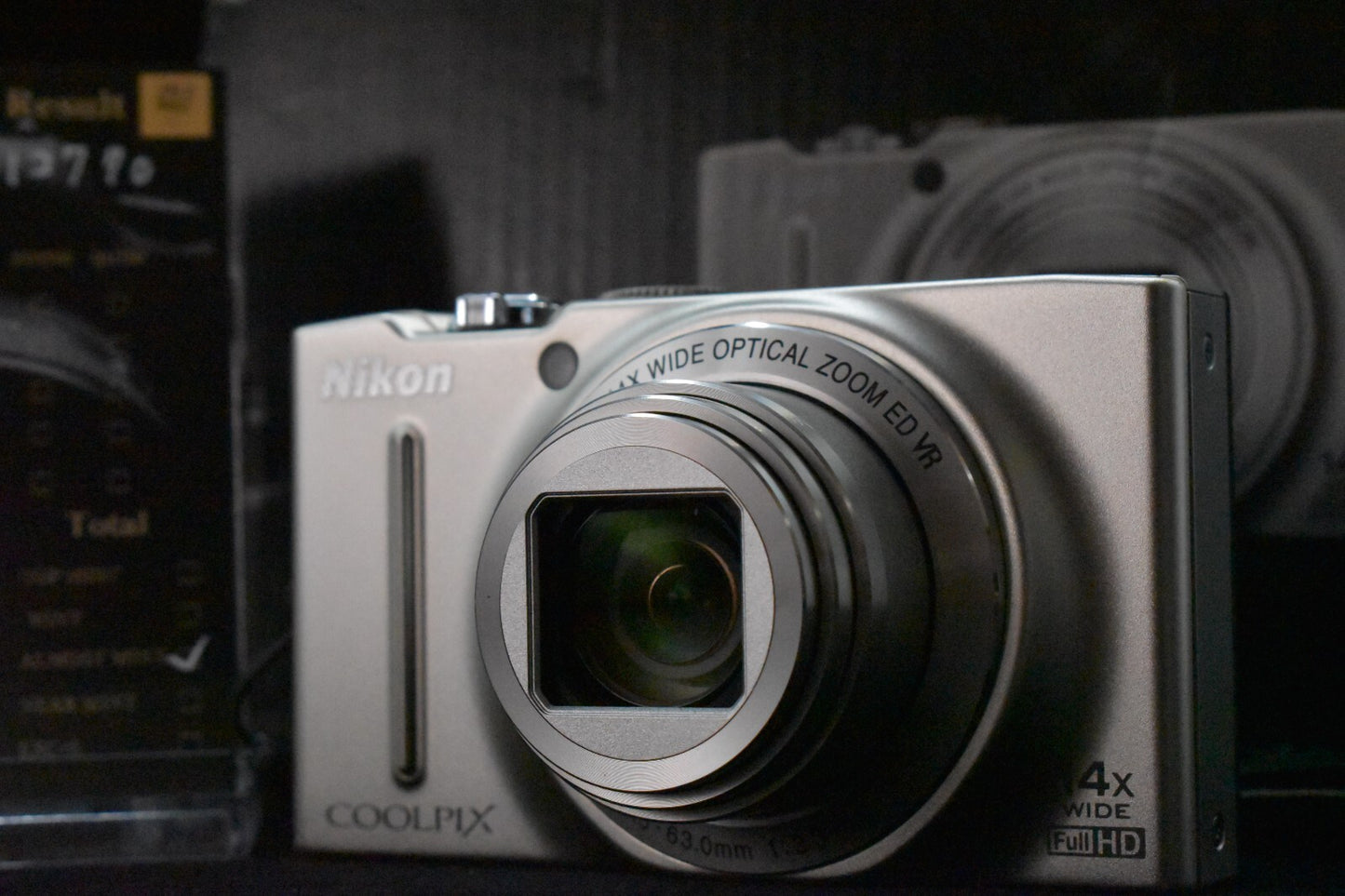 [1 Yr Warranty] Nikon COOLPIX S8200 Silver Digital Camera Compact Japan 6414