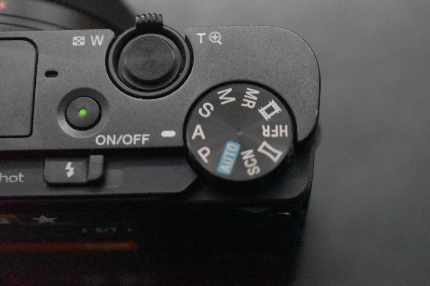 [1 Yr Warranty] Sony Cyber-Shot DSC-RX100M7 VII Mark 7 Digital Camera 6555