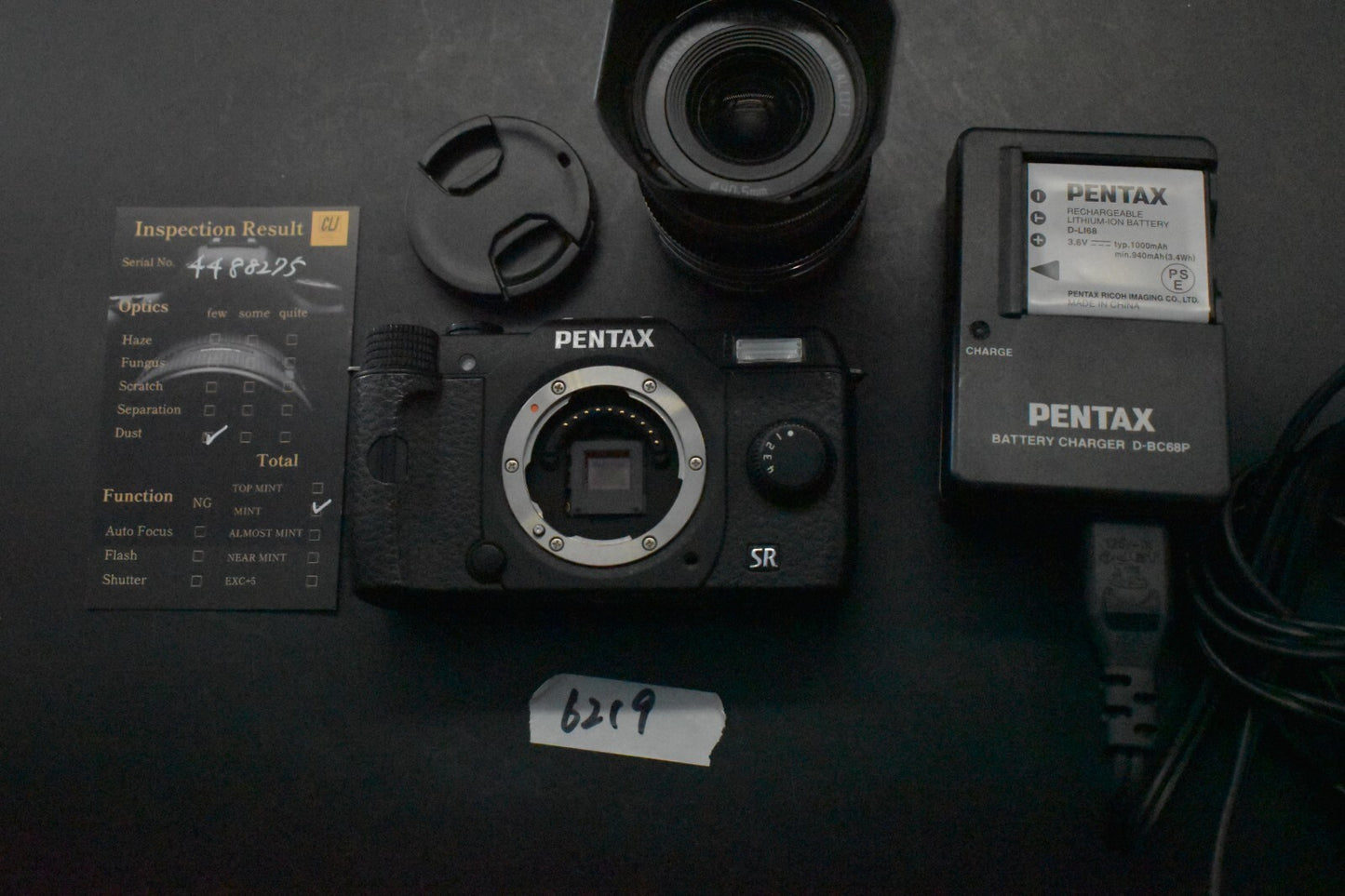 [1 Yr warranty] PENTAX Q10 Mirrorless Digital Camera Black with Lens 6219