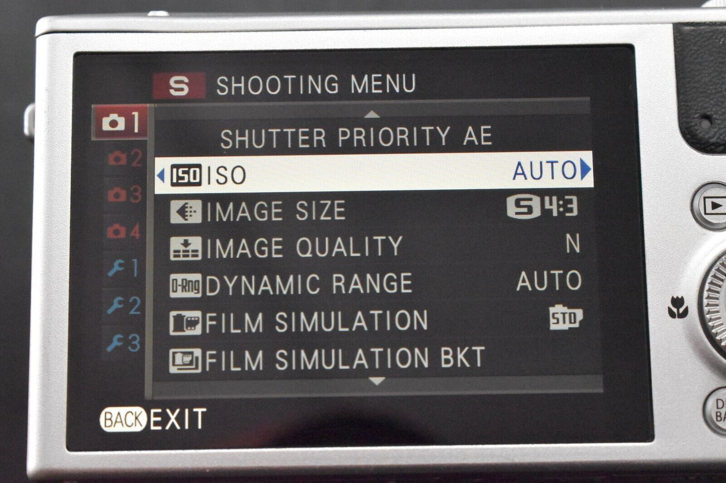 Fujifilm XQ1 X Series Compact Digital Camera Point and Shoot Silver [MINT-] 5458