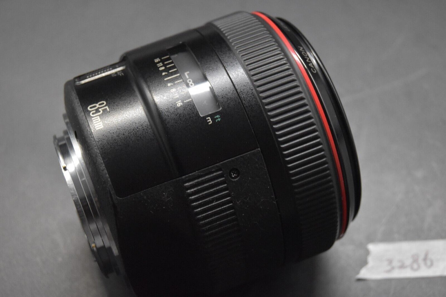 Canon EF 85mm F/1.2 L USM Portrait Lens for EOS EF Mount from JAPAN 【MINT】 3286