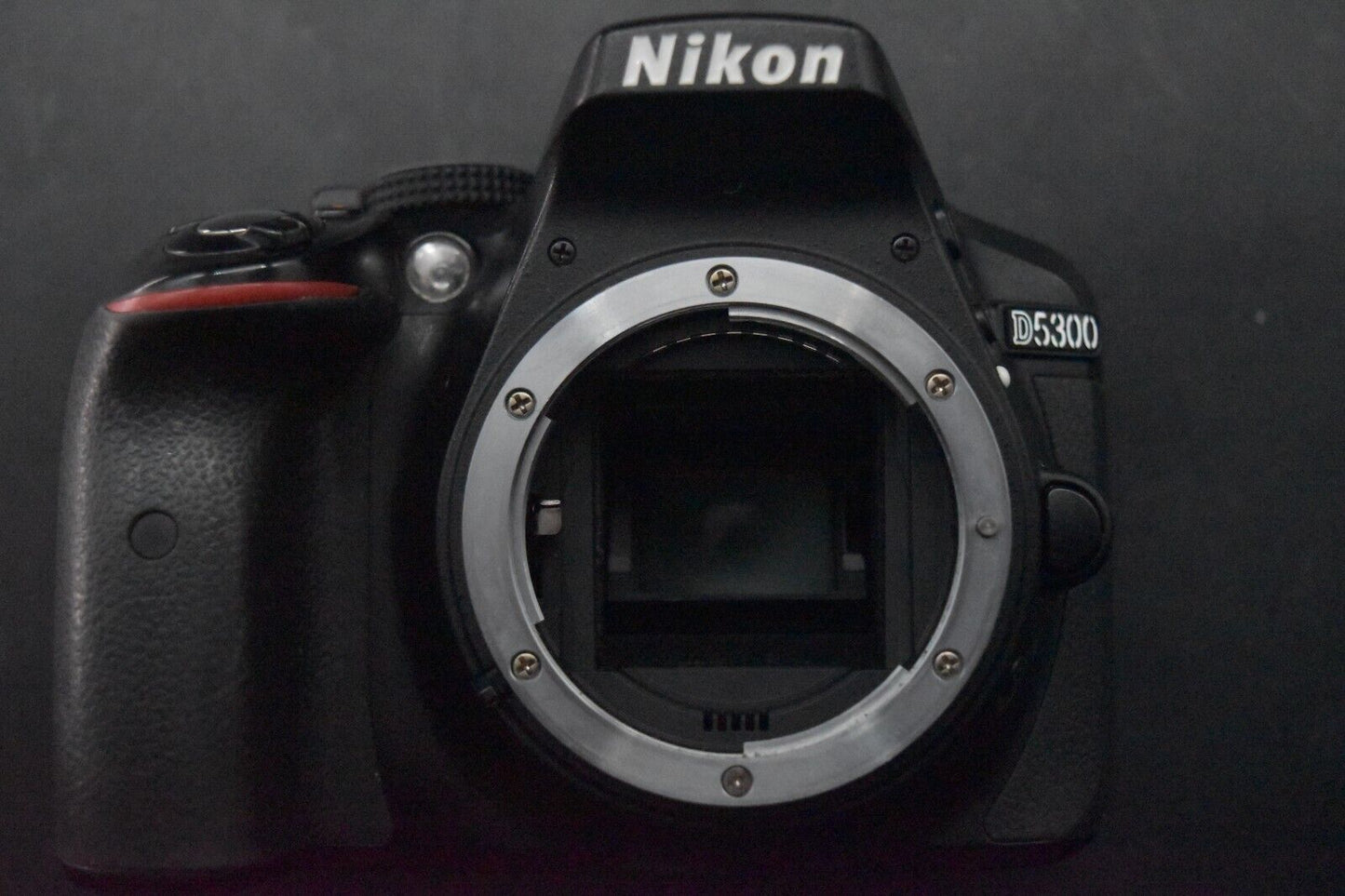 Nikon D5300 24.2 MP DSLR Camera w/ 18-55 mm Lens JAPAN [N MINT SC 27%] 5413