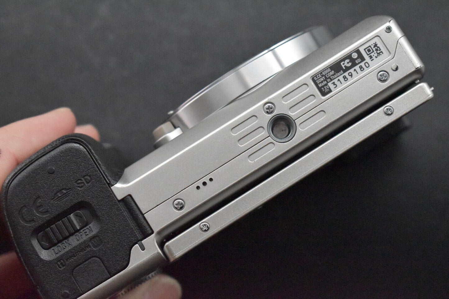 Sony alpha a6000 Digital Mirrorless Camera with Lens Silver [N MINT] 5368-5371