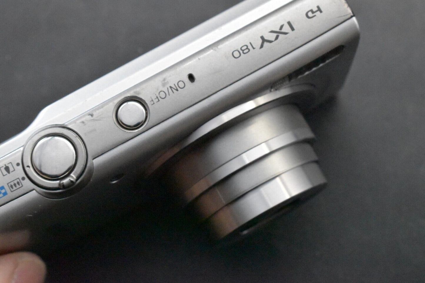 Canon IXY 180 PowerShot ELPH 180 20MP Digital Camera Silver [NEAR MINT] 5480