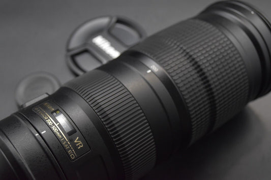 Nikon AF-S 200-500mm f/5.6 E ED VR Zoom Nikkor Lens JAPAN [ALMOST MINT] 4101