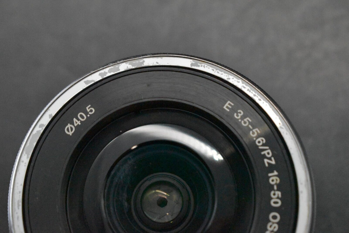 [1 Yr Warranty] Sony Alpha a5000 Mirrorless Digital Camera with Lens White 5856