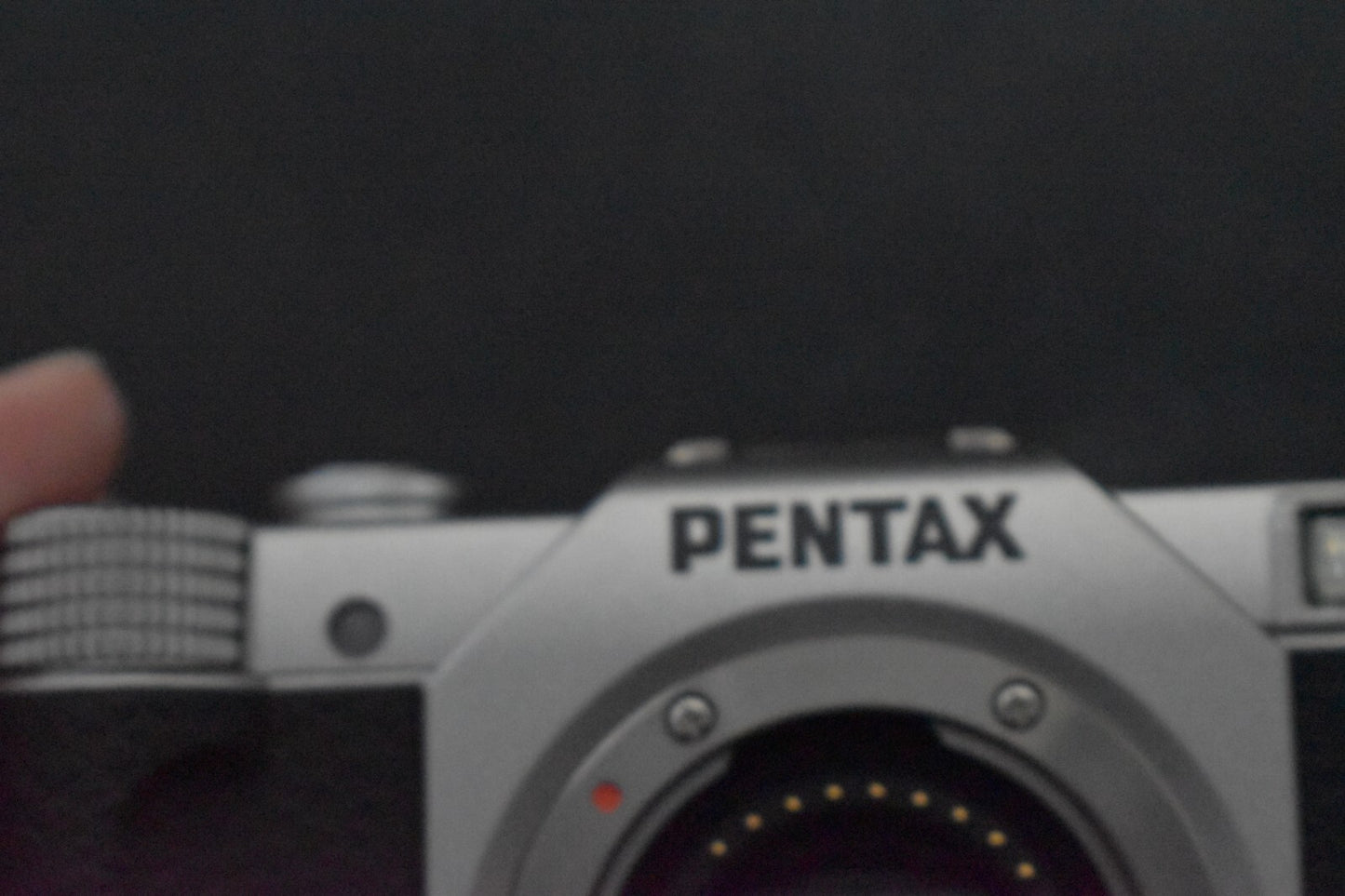 [1 Yr warranty] Pentax Q7 Silver Digital Mirrorless camera with Lens 6285