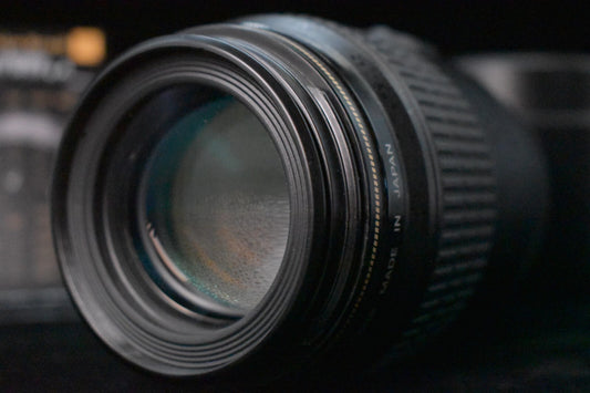 [1 Yr warranty] Canon EF 100mm f/2.8 Macro USM Prime Lens From JAPAN 6657