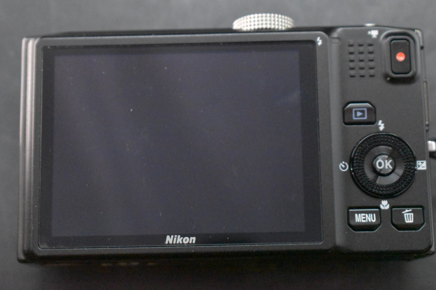 [1 Yr Warranty] Nikon COOLPIX S8200 Silver Digital Camera Compact Japan 6414