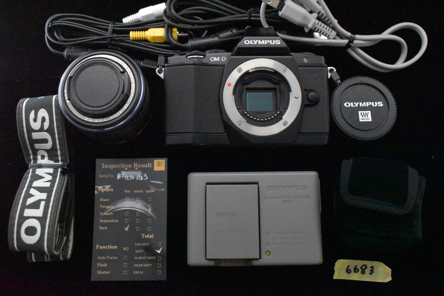 [1 Yr warranty] Olympus OM-D E-M5 Mirrorless Digital Camera with Lens Black 6683