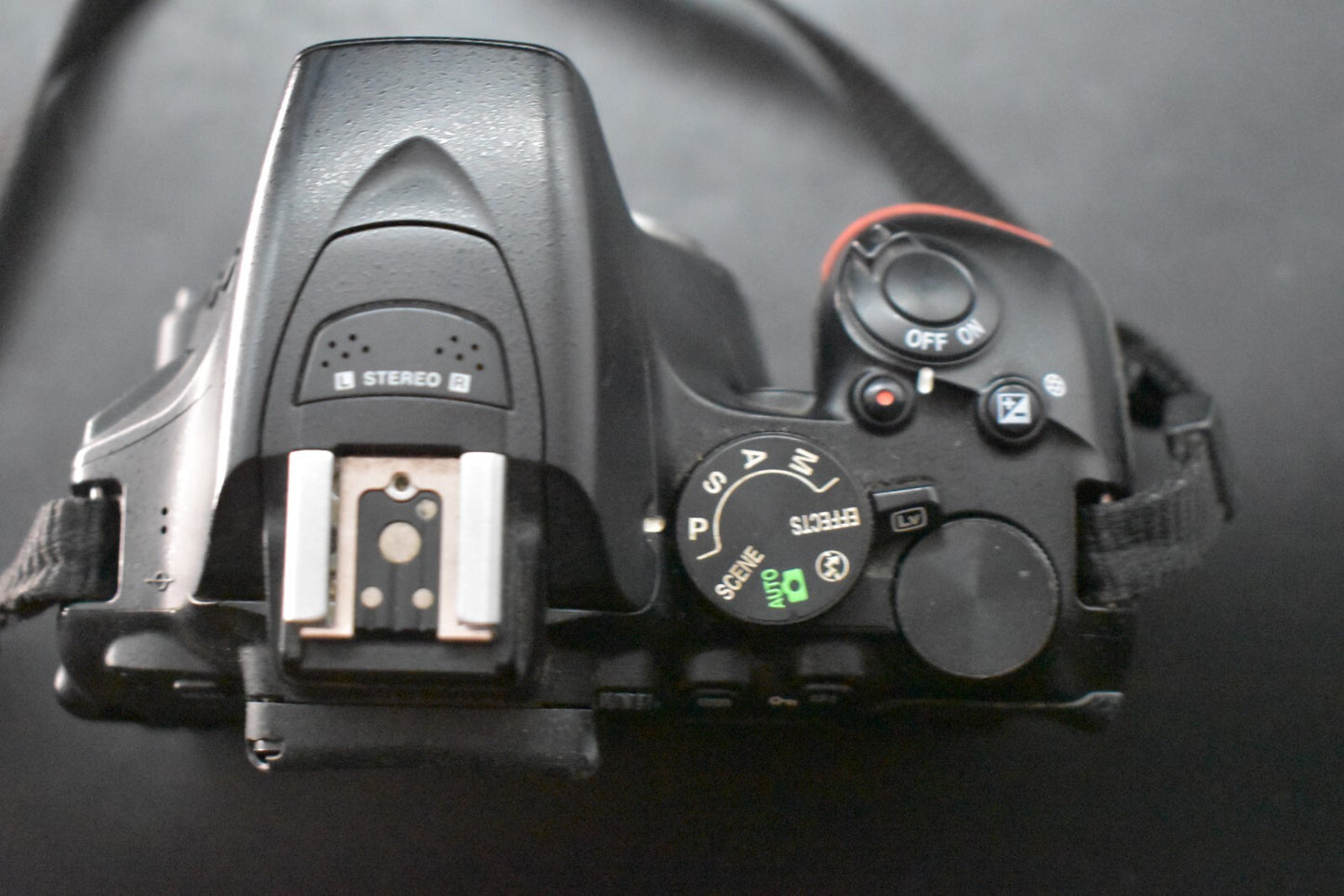 Nikon D5500 DSLR Digital Camera with Lens AF-S 18-55mm [MINT- SC 3145]6270